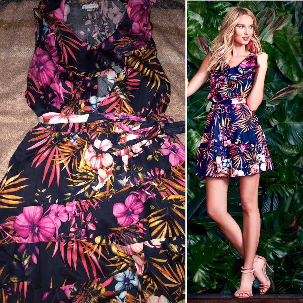 New York & Company V-neck Floral Ruffled Dress 👗